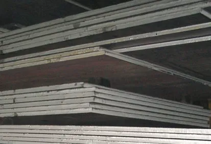 GB 713 12 CR1MoVR pro desku tlakové nádoby