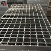 Galvanizovaná mřížka chodníku